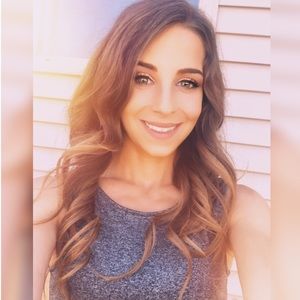 Meet your Posher, Tiana